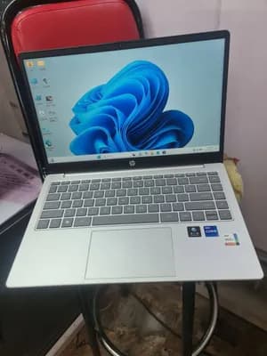 HP 14.1 Inch Core i7 Laptop