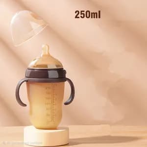 Baby silcon bottle with straw