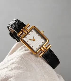 Elegant Women's Gold Wrist Watch