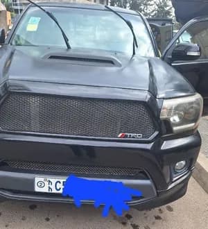 Toyota Tacoma x runner 2012 4L V6