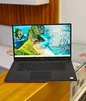 Dell XPS 15 i7 16GB 512GB