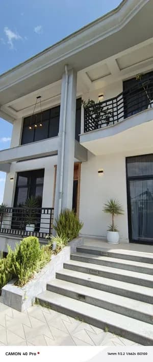B+G+1 7 Bedroom House Abado