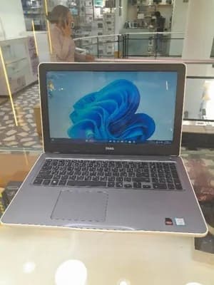 Dell 5567 i7 24GB 1TB Laptop
