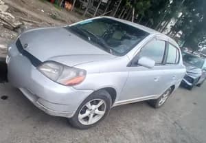 Toyota Platz 2001 Automatic