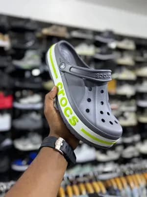 CROCS Size 39-45