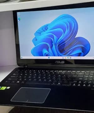 ASUS Touchscreen x360 Laptop i7
