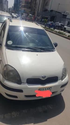 Toyota Vitz 2004