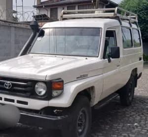 Toyota Land Cruiser Long Base 2005