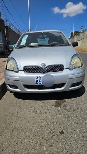 Toyota Vitz 2004 1.0L