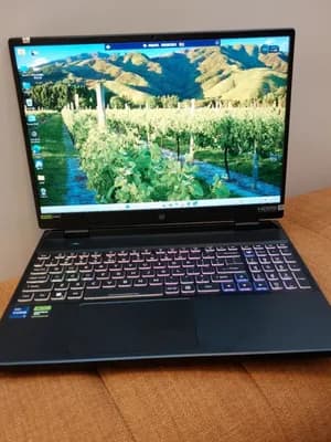 Acer Predator RTX 4050 Gaming Laptop