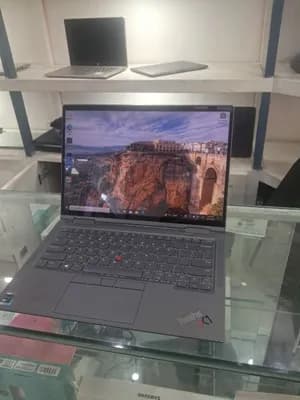 Lenovo X1 Yoga Core i7 Laptop