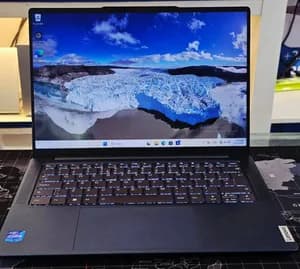 Brand New Lenovo Yoga Core i7