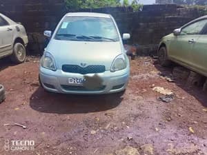 Toyota Vitz 2004 1.0L