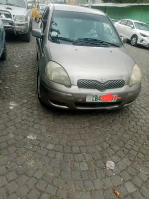 Toyota Yaris Manual 2004