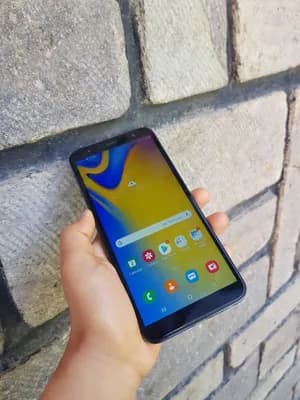 Samsung Galaxy J6 Plus