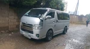 Toyota Hiace Super GL