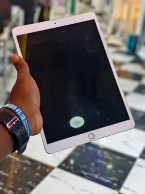 Apple iPad Pro Tablet