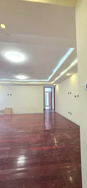 40/60 Condo 107 Sqm 5th Floor