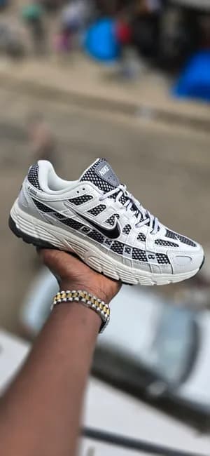 Nike P-6000 Rideliner Sneakers