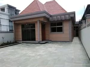 Nice Villa House for Sale Summit