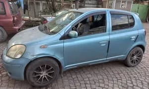 Toyota Vitz 2002