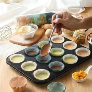 12-Cup Muffin Pan with Silicone Cases