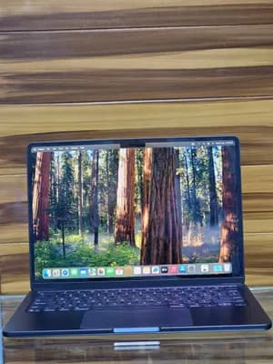 Apple MacBook Air M4 2025