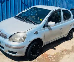 Toyota Vitz 2004 Automatic