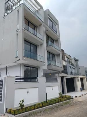 Modern G+3 House CMC 150sqm