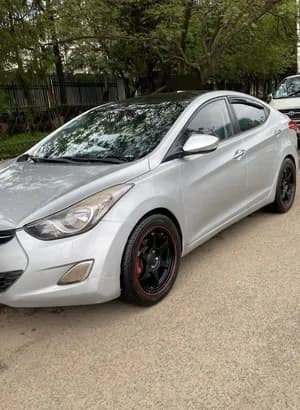 Hyundai Avante 2013 1.6