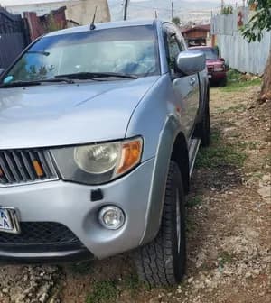 Mitsubishi L200 2008 4WD
