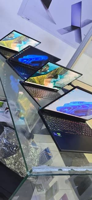 Acer Predator Core i9 RTX 4060 Gaming Laptop