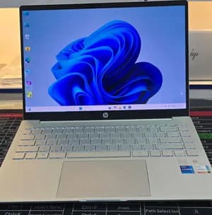 HP Pavilion Plus 14 Core i7 Laptop