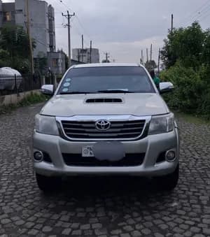 Toyota Hilux king cap