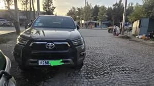 Toyota Hilux invincible xCab 2021 2.8L