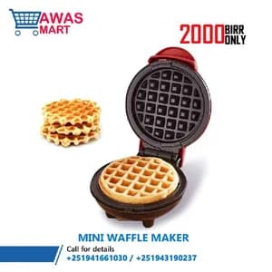 Mini waffle maker