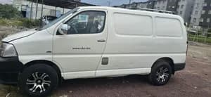 Toyota D4D Dolphin Van 2008
