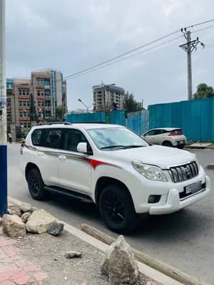Toyota Landcruiser Prado 2012
