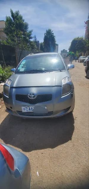 Toyota Yaris Compact 2006 1000cc