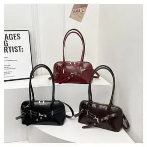 Belt decor shoulder bag