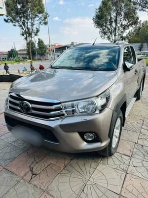 Toyota Hilux Revo X-Cab 2020