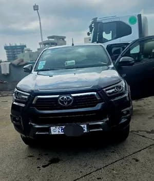 Toyota Hilux Invincible 2021