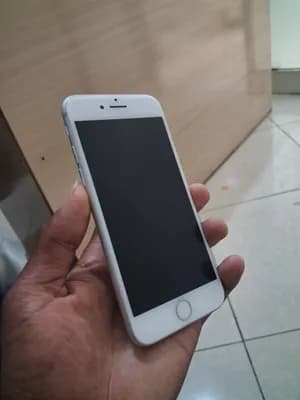 iPhone 7 32GB