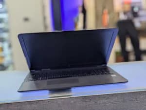 Hp notebook 8GB 500GB 15.6 inch