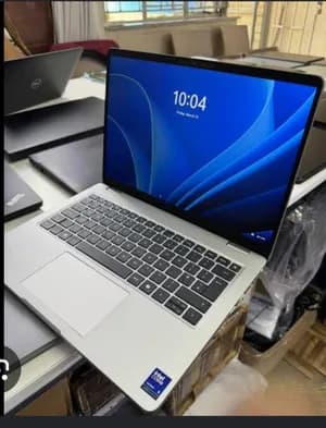 Dell Ultra 5 Laptop