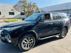 Toyota Fortuner 2017 2.4L SUV