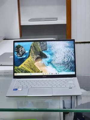 Brand New Acer Core i5 Laptop