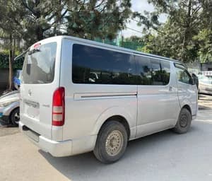 Toyota Hiace Abadula 2005