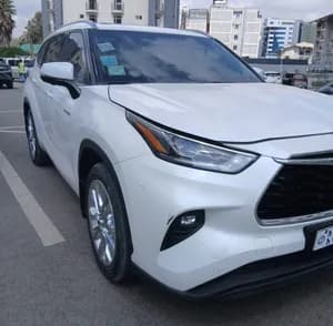 Toyota Highlander 2023