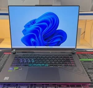ASUS ROG Strix Core i9 RTX 4060 Laptop